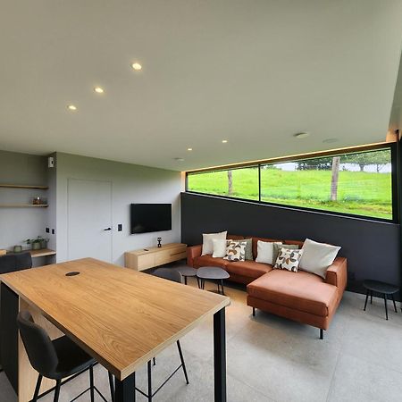 Lodge 323 مالميدي المظهر الخارجي الصورة